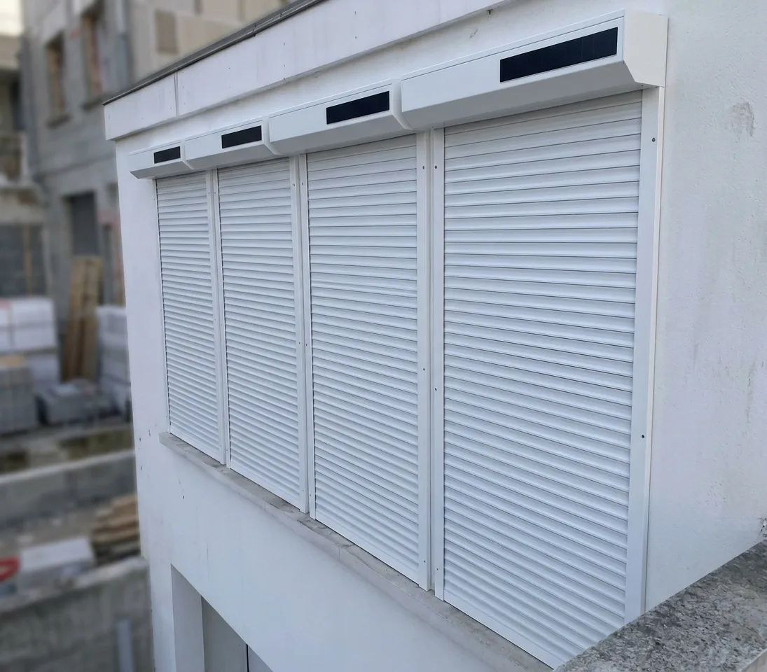 Volet roulant solaire à Marseille 6